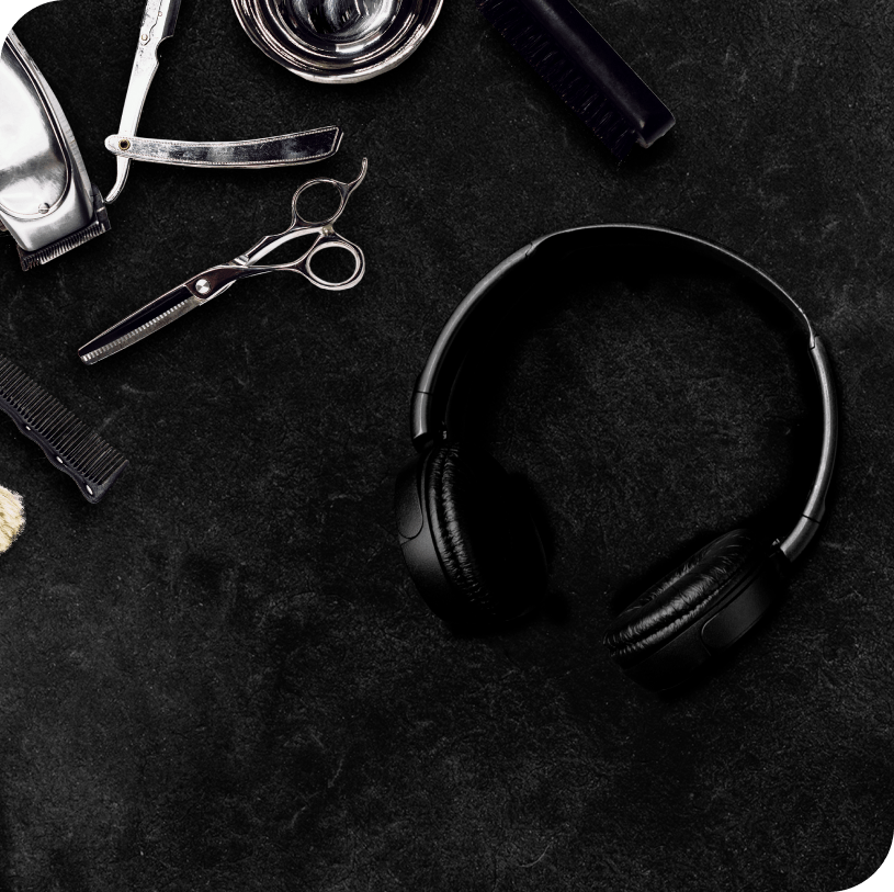 Бубука-блокнот и микрофон